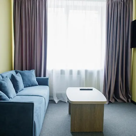 فندق Olimpiyskiy