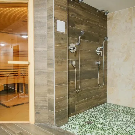 Olimpiyskiy فندق *