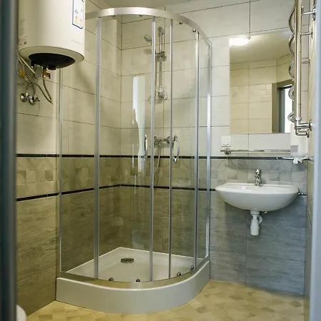 Hotel Olimpiyskiy *